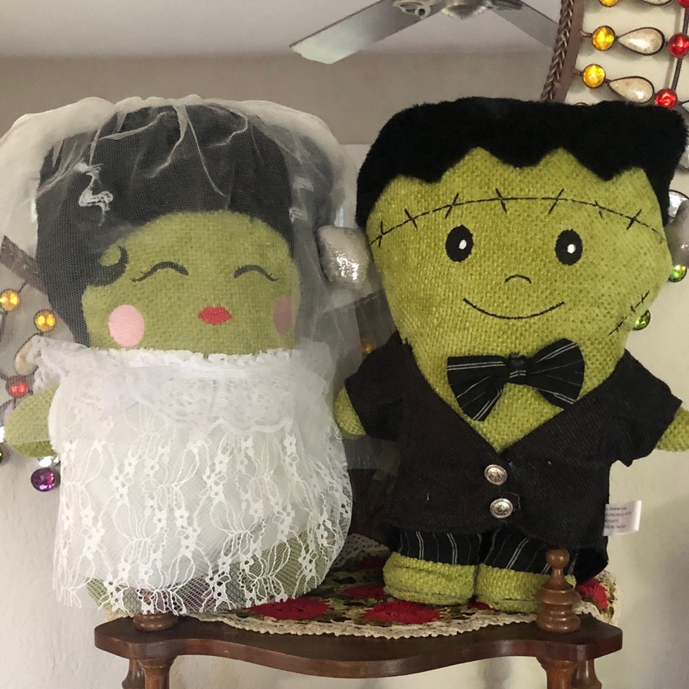 NEW Gunnysack Frankenstein & Bride Halloween Decor Dolls